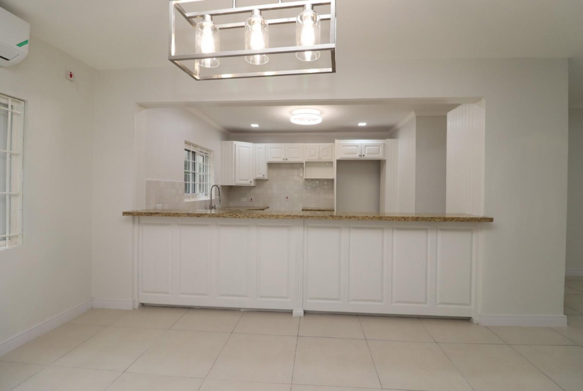 Thirteenth image of 5-19 Garden Close in Kingston 8, St. Andrew, Jamaica - property is For Rent