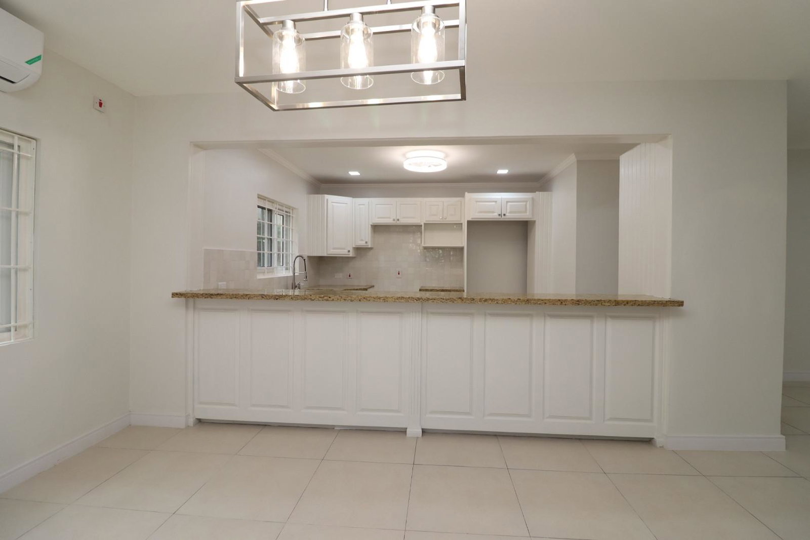 Thirteenth image of 5-19 Garden Close in Kingston 8, St. Andrew, Jamaica - property is For Rent