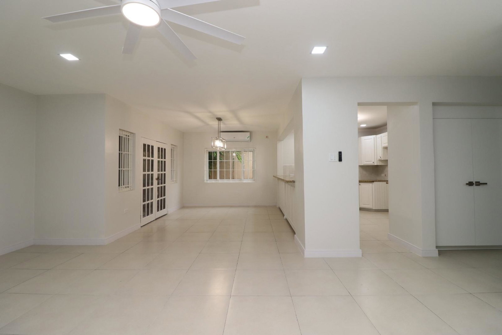 Seventh image of 5-19 Garden Close in Kingston 8, St. Andrew, Jamaica - property is For Rent