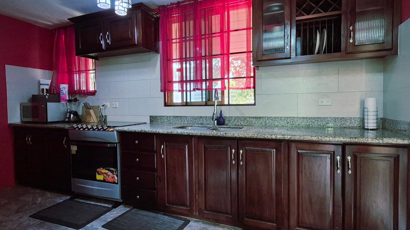 Spacious-3-Bedroom-Furnished-House-for-Rent-on-Leslie-Way-St.-Andrew-Jamaica Second image of 2 Leslie Way in Kingston 19, St. Andrew, Jamaica - property is For Rent