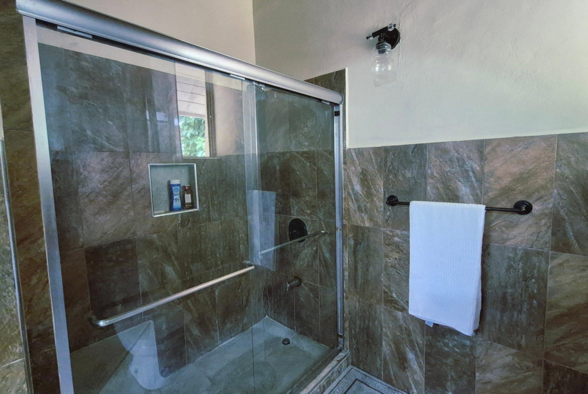 Eleventh image of 2 Leslie Way in Kingston 19, St. Andrew, Jamaica - property is For Rent