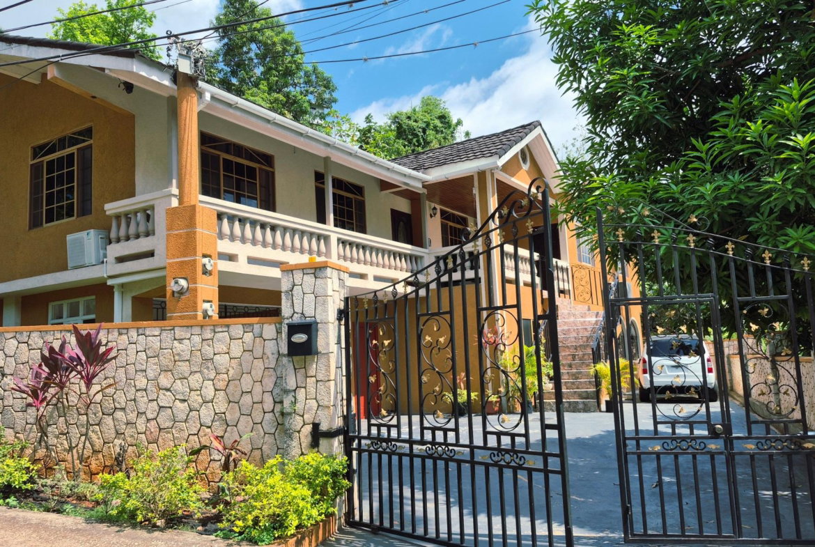 First image of 2 Leslie Way in Kingston 19, St. Andrew, Jamaica - property is For Rent