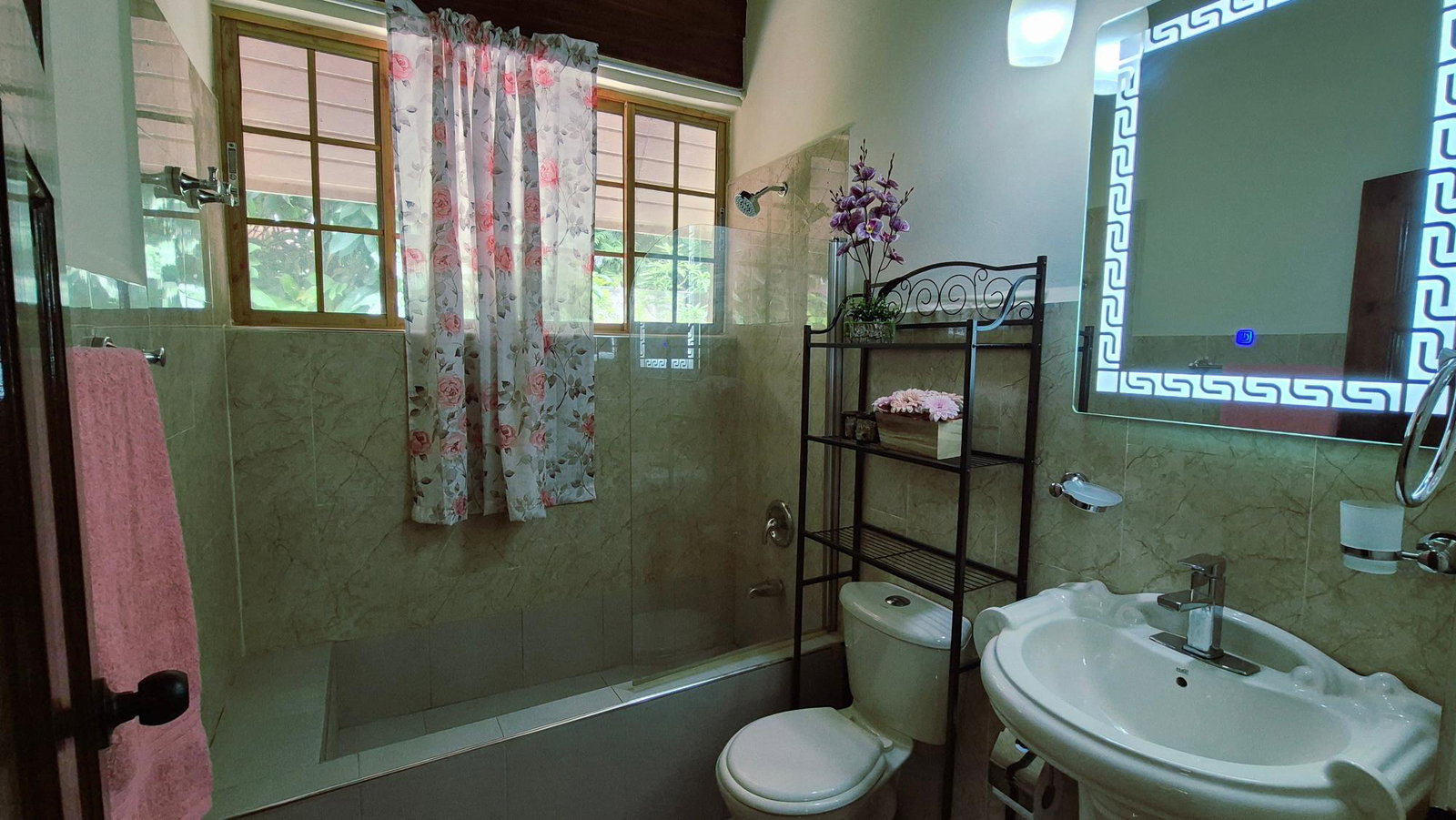 Spacious-3-Bedroom-Furnished-House-for-Rent-on-Leslie-Way-St.-Andrew-Jamaica Eighth image of 2 Leslie Way in Kingston 19, St. Andrew, Jamaica - property is For Rent