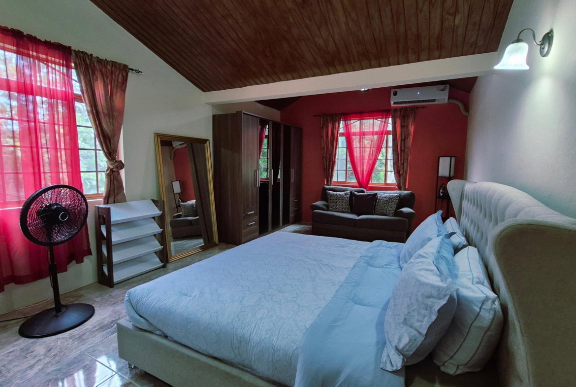 Tenth image of 2 Leslie Way in Kingston 19, St. Andrew, Jamaica - property is For Rent