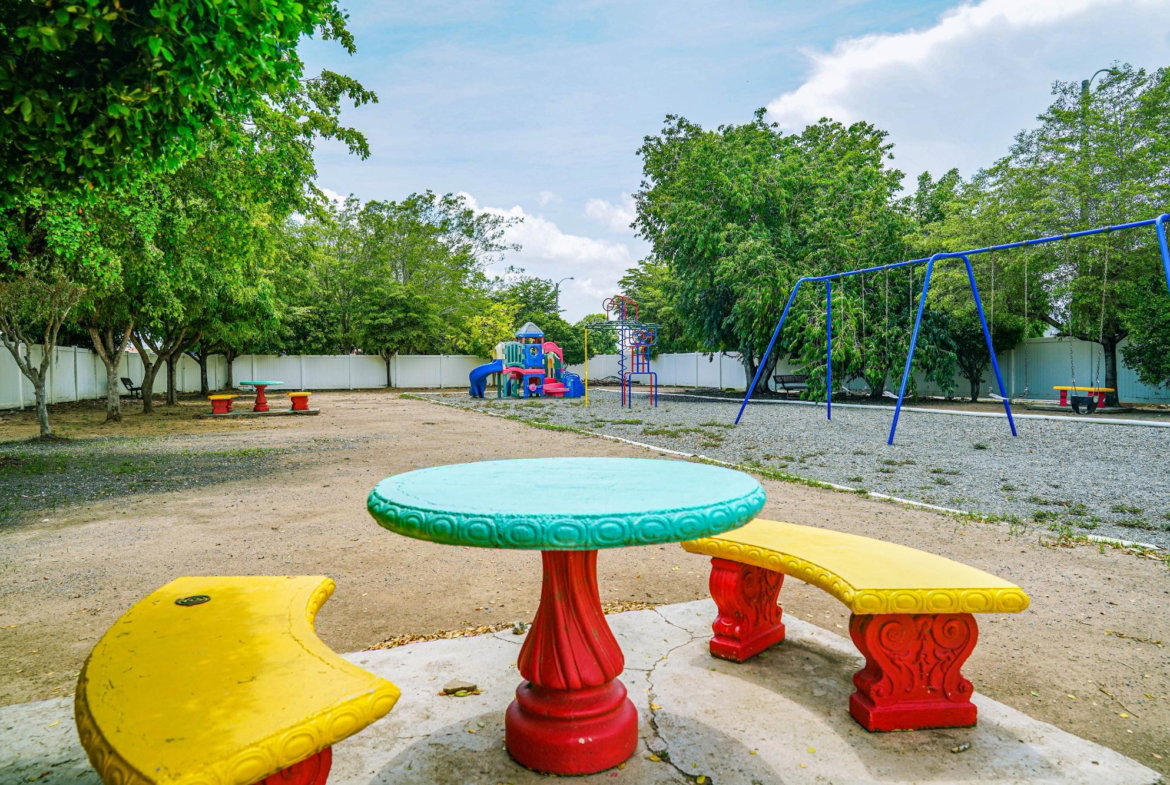 Twentieth image of Lot 51 Grenada Blvd in Caribbean Estates, St. Catherine, Jamaica - property is For Rent