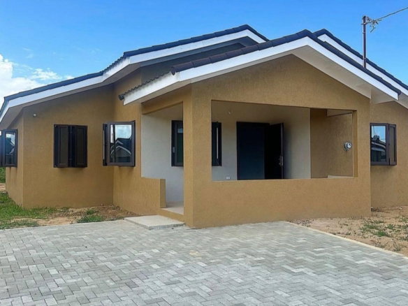 First image of 191 Oak Estate in Greater Portmore, St. Catherine, Jamaica - property is For Rent