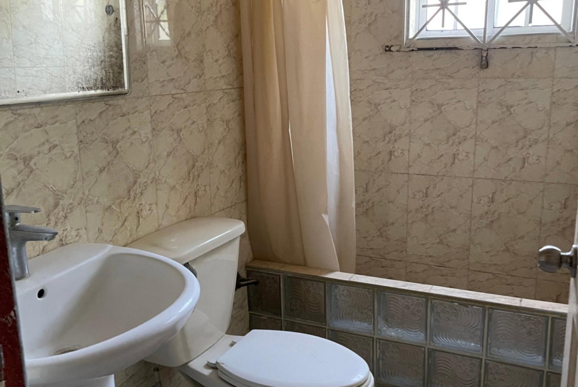 Sixteenth image of 185 Westminister Avenue in Horizon Park, St. Catherine, Jamaica - property is For Rent
