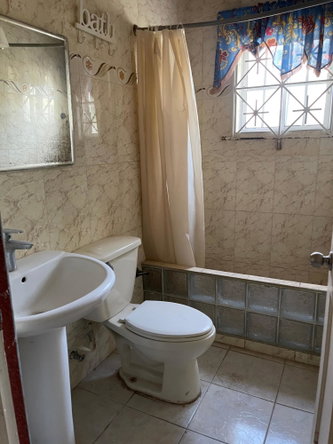 Sixteenth image of 185 Westminister Avenue in Horizon Park, St. Catherine, Jamaica - property is For Rent