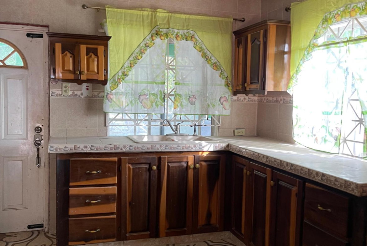Tenth image of 185 Westminister Avenue in Horizon Park, St. Catherine, Jamaica - property is For Rent