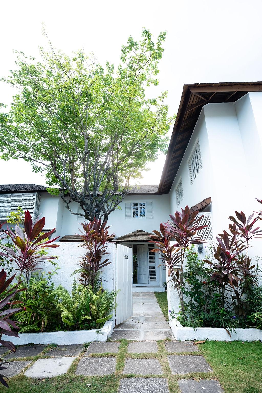 Second image of 1-2a Bamboo Avenue in Kingston 6, St. Andrew, Jamaica - property is For Rent