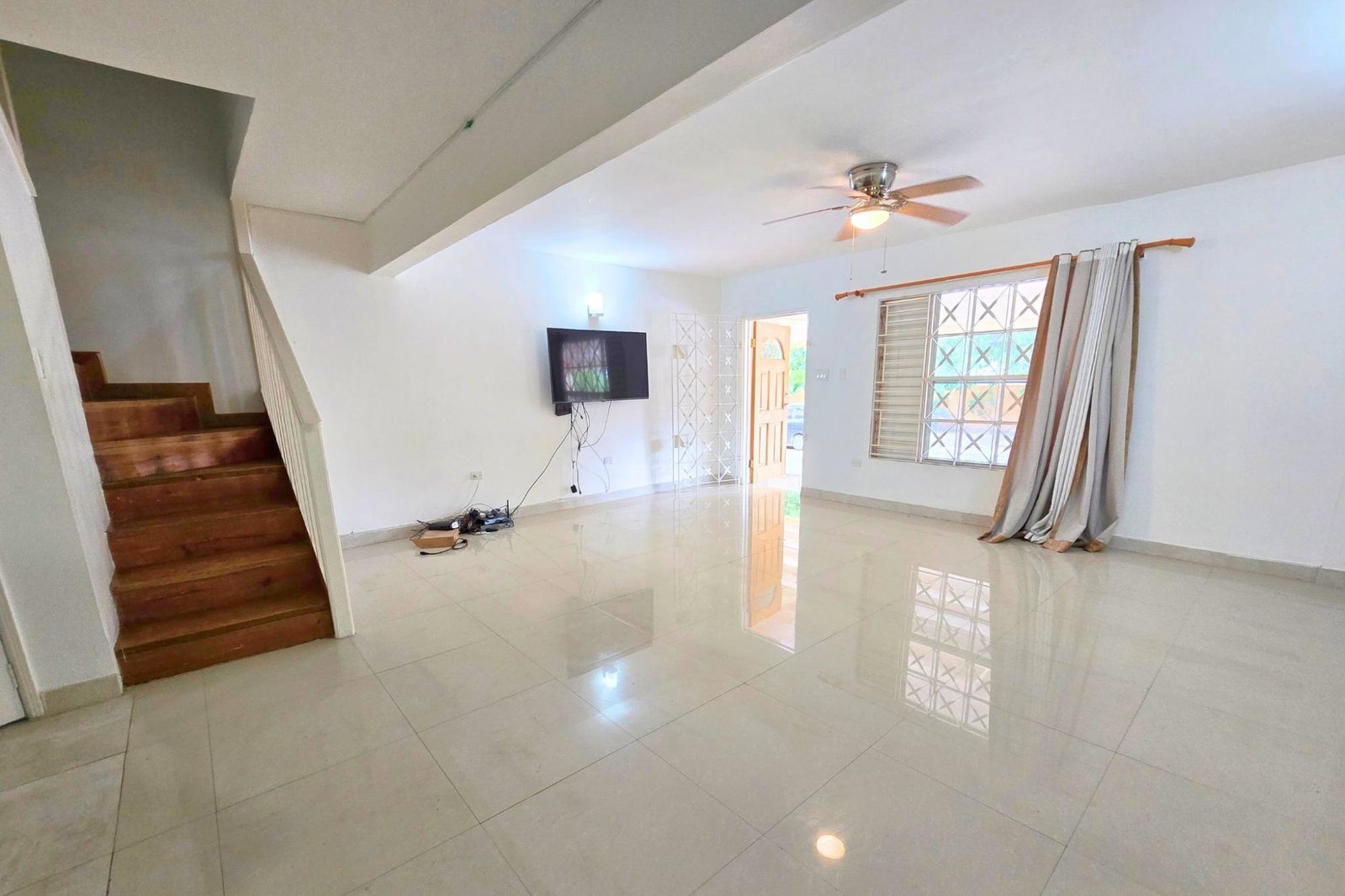 Third image of 12-1-4 Maeven Avenue in Kingston 6, St. Andrew, Jamaica - property is For Rent