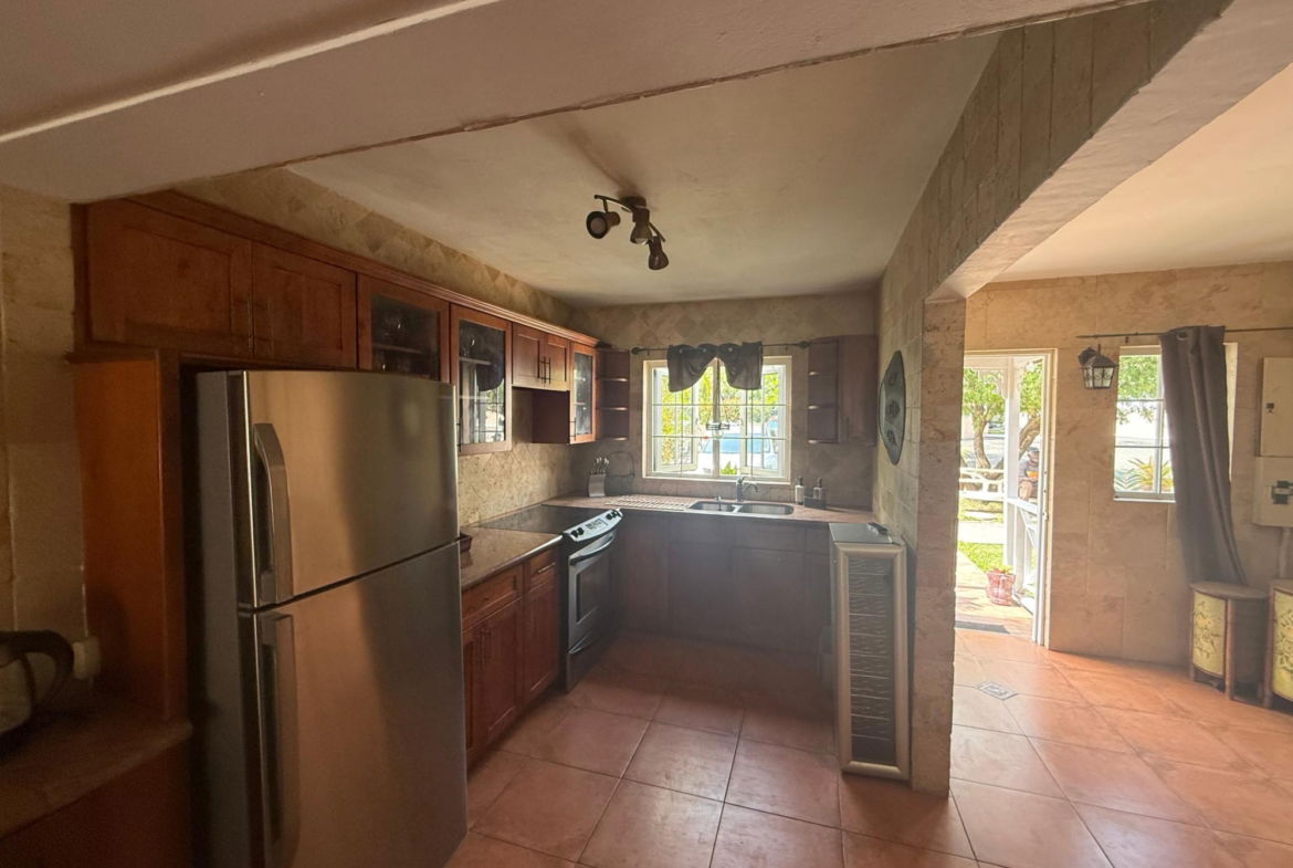 Eighteenth image of 18- Manor Court Mews in Constant Spring P.O., St. Andrew, Jamaica - property is For Rent