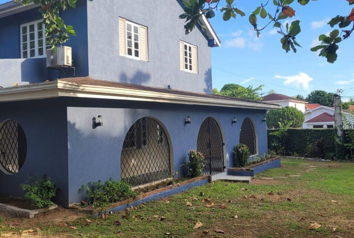 First image of 5a Dillsbury Close in Kingston 6, St. Andrew, Jamaica - property is For Rent