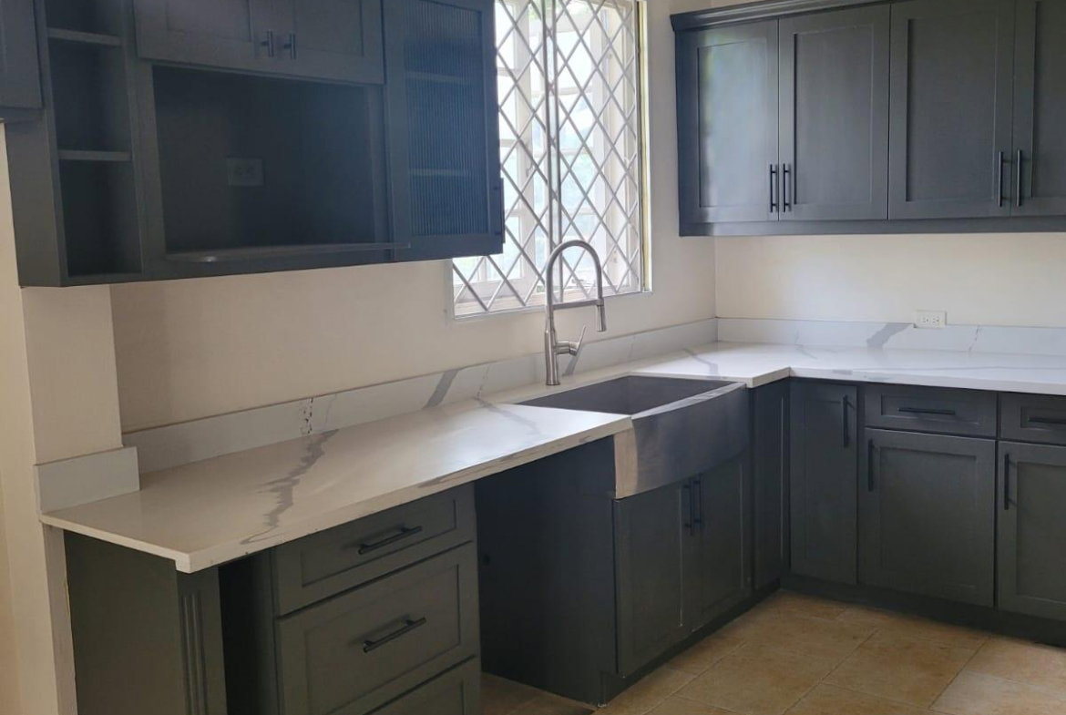 Thirteenth image of 5a Dillsbury Close in Kingston 6, St. Andrew, Jamaica - property is For Rent
