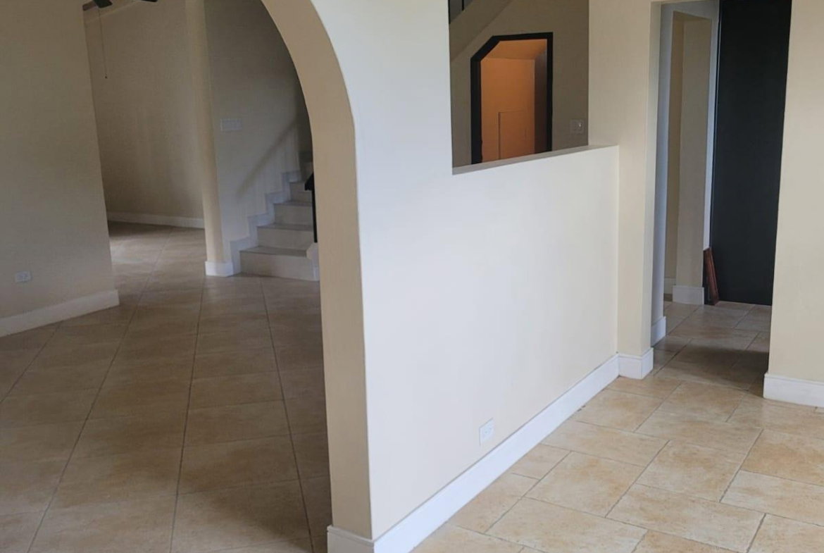 Fifteenth image of 5a Dillsbury Close in Kingston 6, St. Andrew, Jamaica - property is For Rent