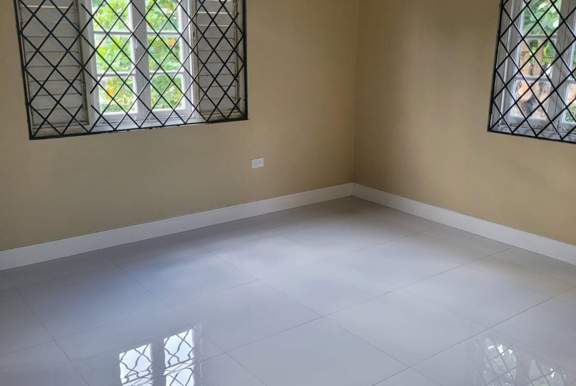 Twenty-First image of 5a Dillsbury Close in Kingston 6, St. Andrew, Jamaica - property is For Rent