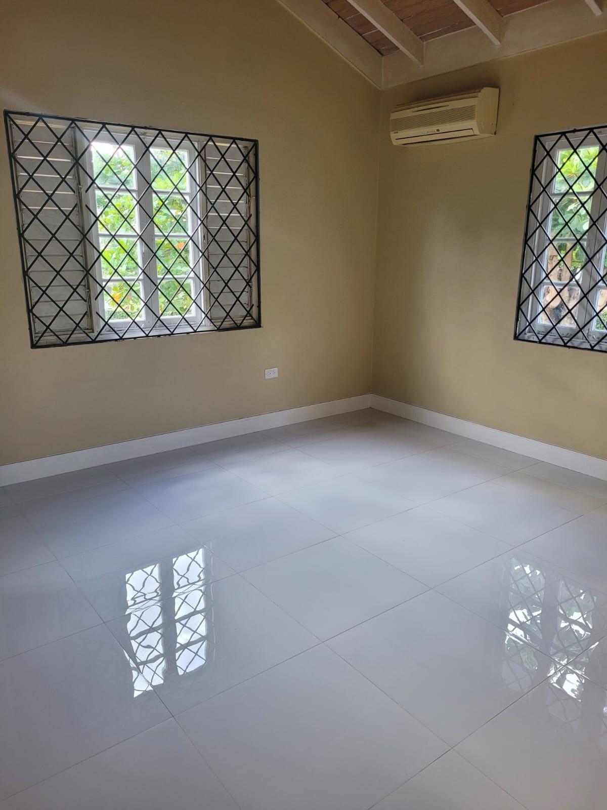 Twenty-First image of 5a Dillsbury Close in Kingston 6, St. Andrew, Jamaica - property is For Rent