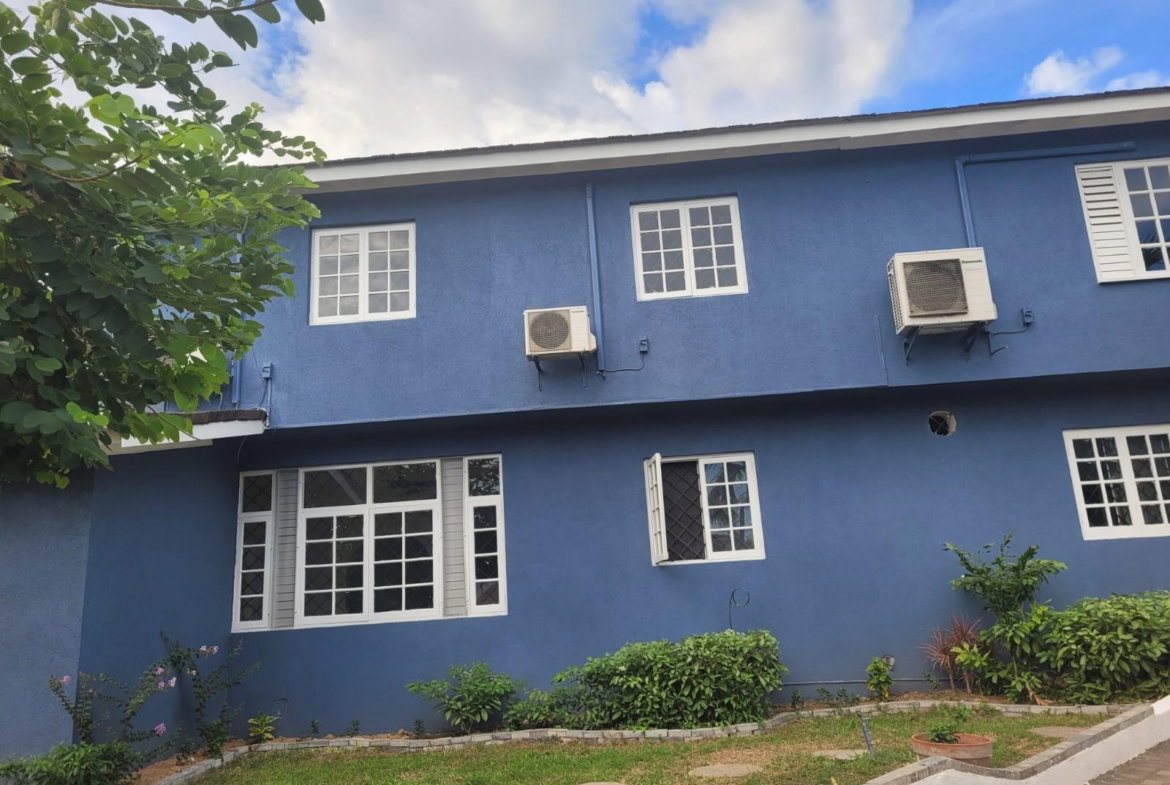 Sixth image of 5a Dillsbury Close in Kingston 6, St. Andrew, Jamaica - property is For Rent
