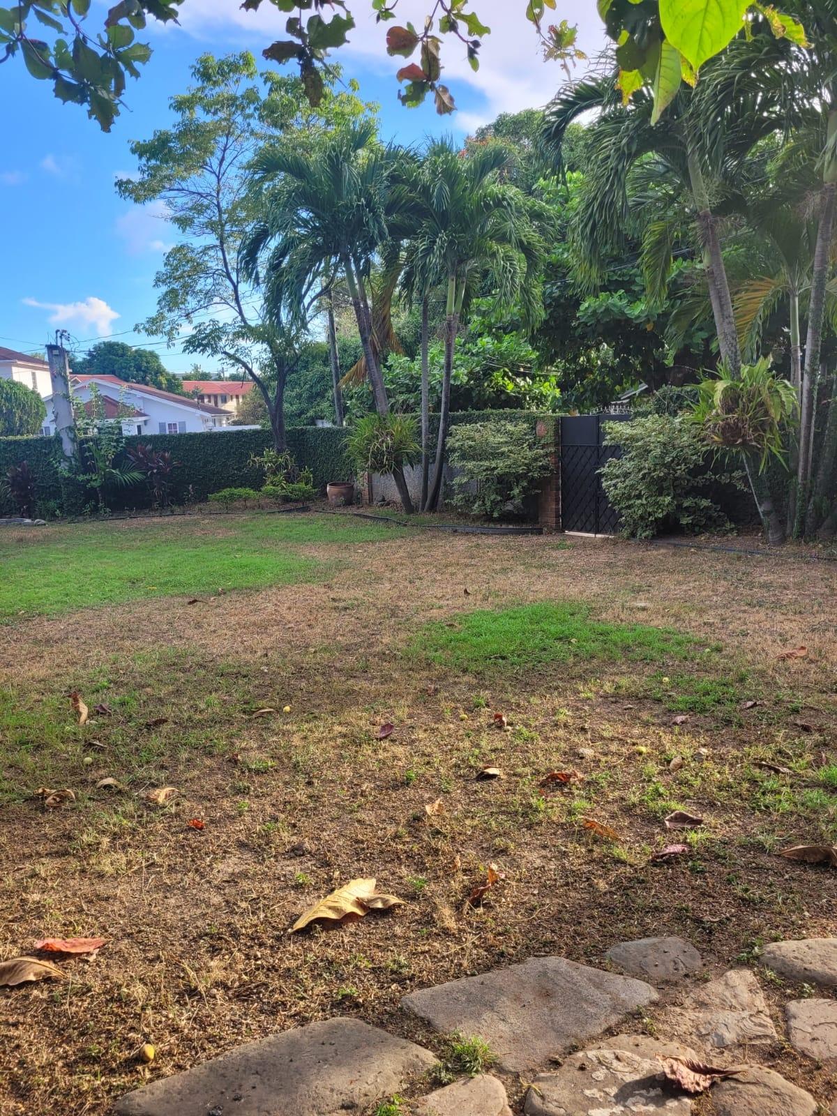 Seventh image of 5a Dillsbury Close in Kingston 6, St. Andrew, Jamaica - property is For Rent