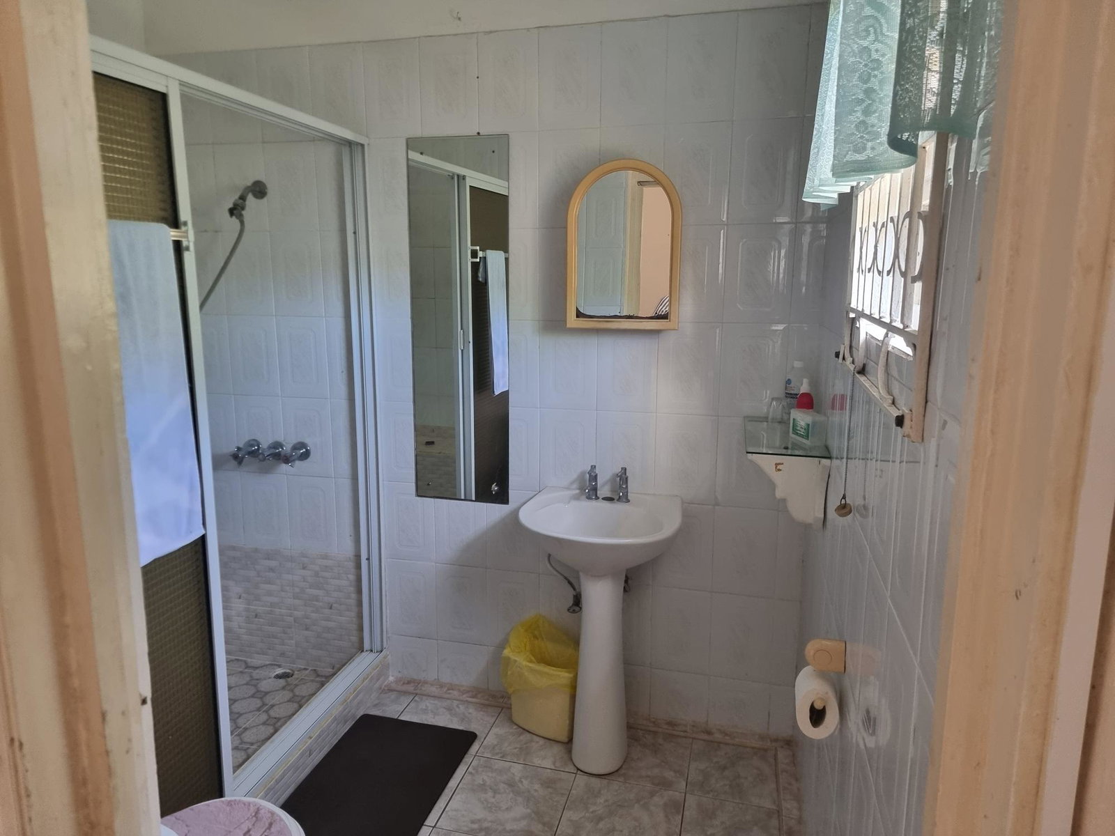 Eleventh image of 8 Rosedale Crescent in Four Paths, Clarendon, Jamaica - property is For Sale