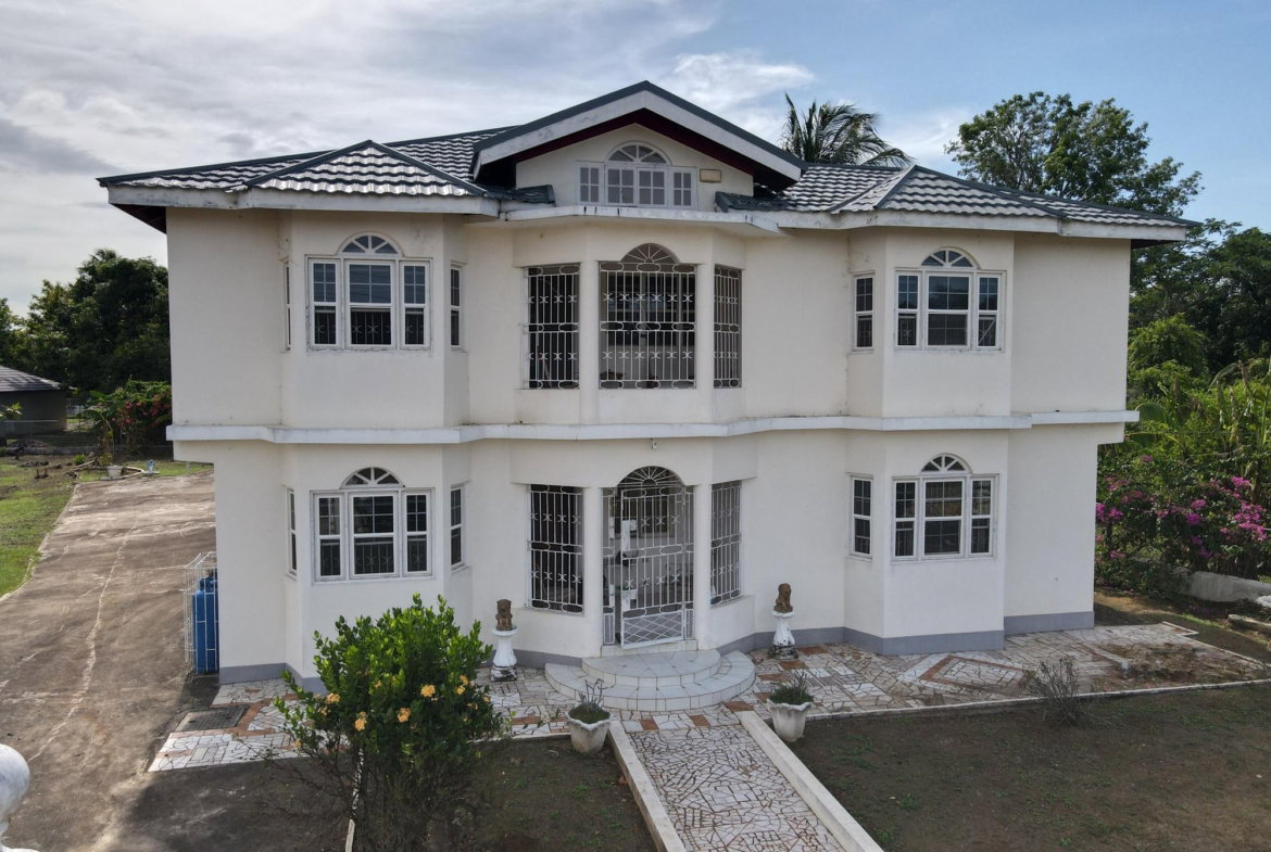 Thirtieth image of 8 Rosedale Crescent in Four Paths, Clarendon, Jamaica - property is For Sale