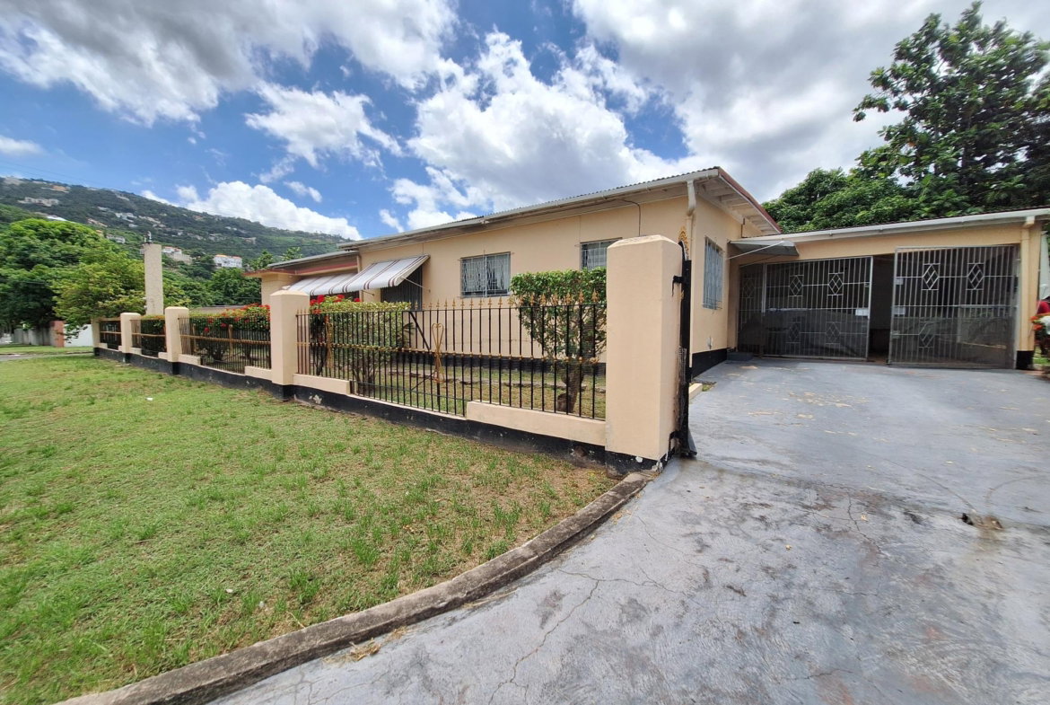 Second image of 17 Sunnyfield Drive, Havenda in Kingston 19, St. Andrew, Jamaica - property is For Sale