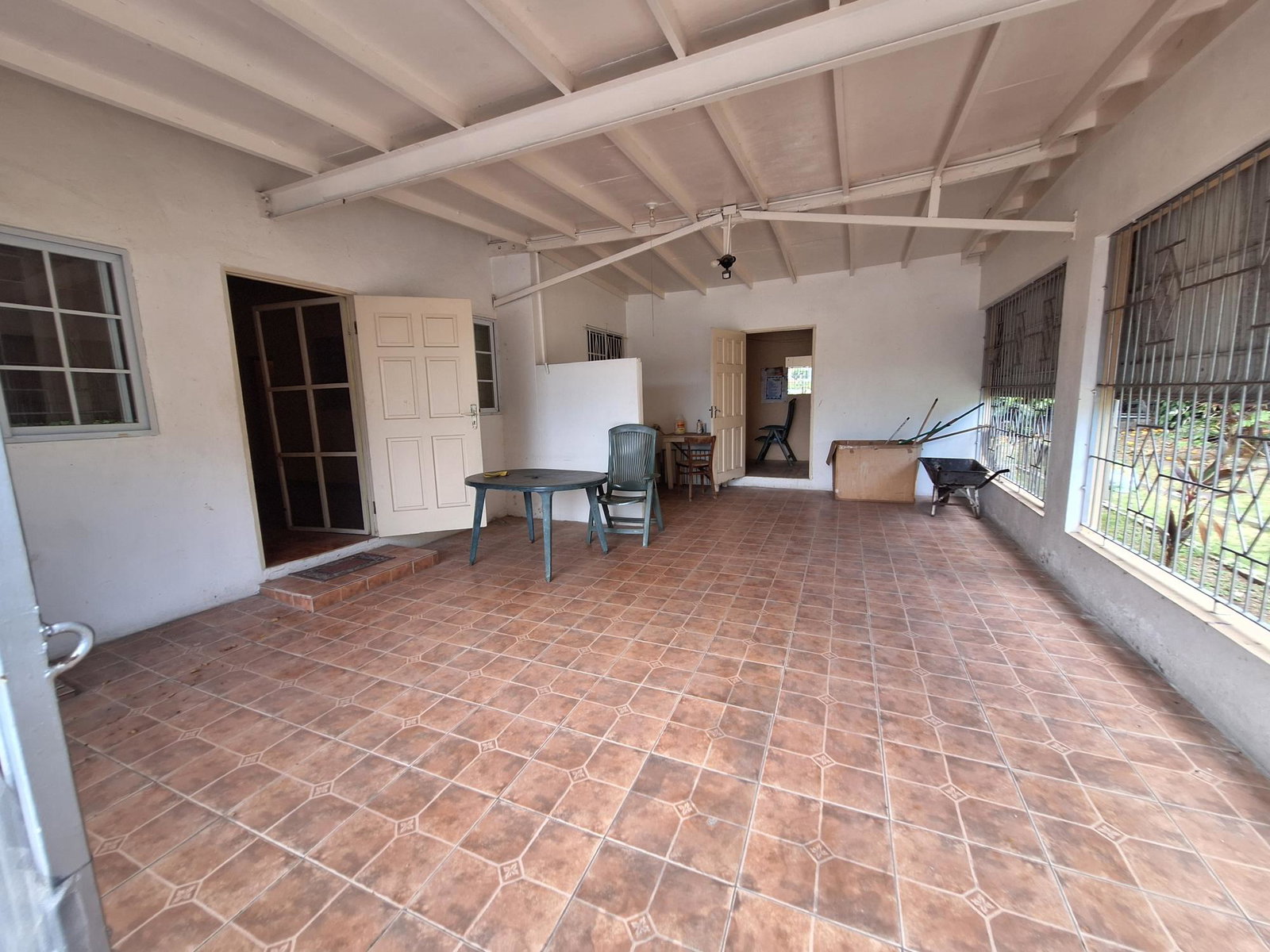 Seventeenth image of 17 Sunnyfield Drive, Havenda in Kingston 19, St. Andrew, Jamaica - property is For Sale