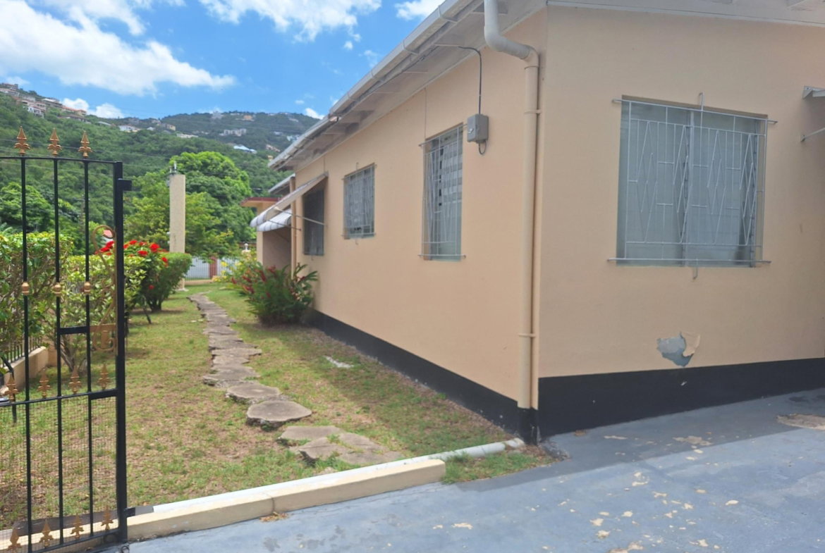 Eighteenth image of 17 Sunnyfield Drive, Havenda in Kingston 19, St. Andrew, Jamaica - property is For Sale
