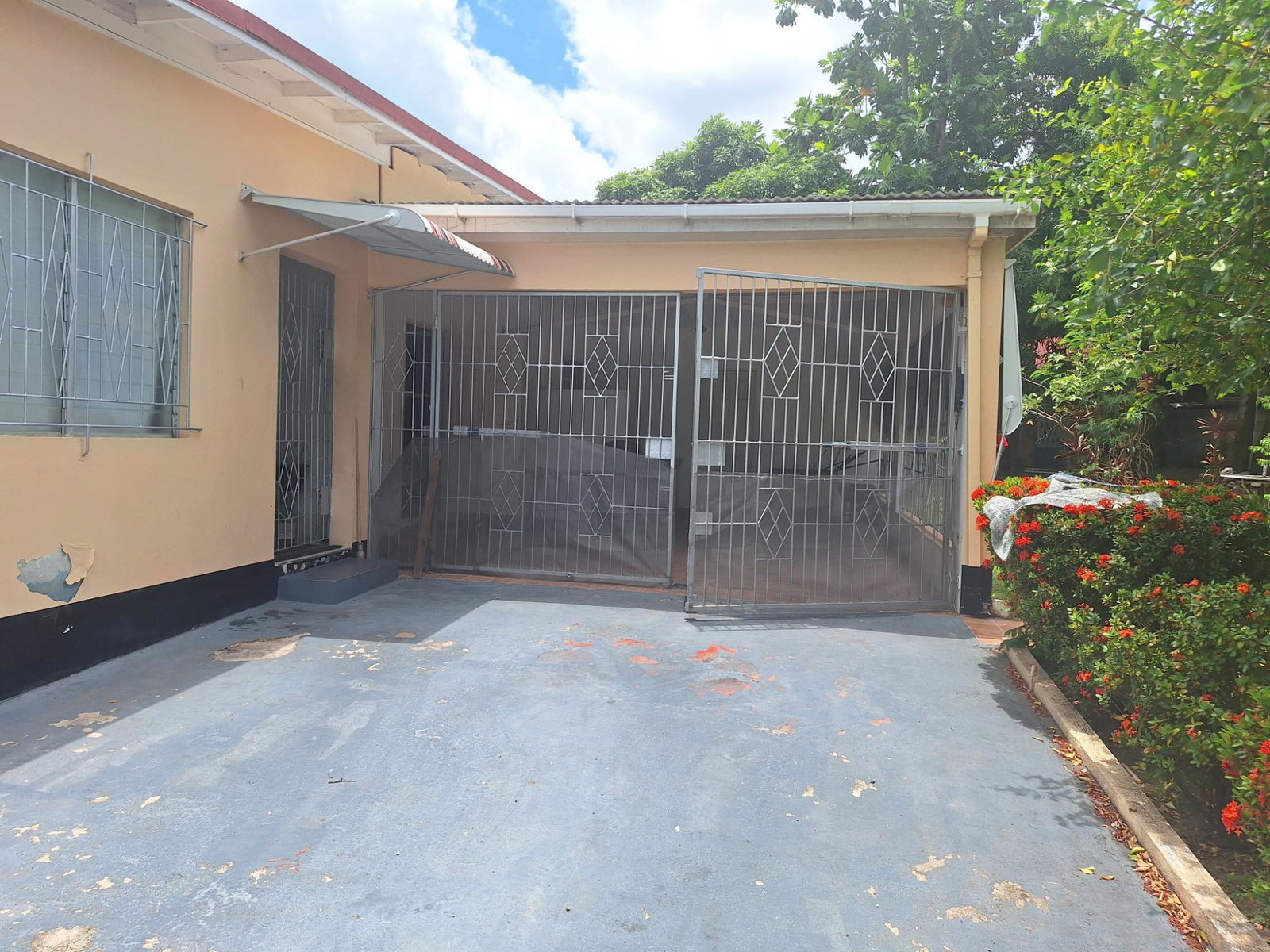 Nineteenth image of 17 Sunnyfield Drive, Havenda in Kingston 19, St. Andrew, Jamaica - property is For Sale