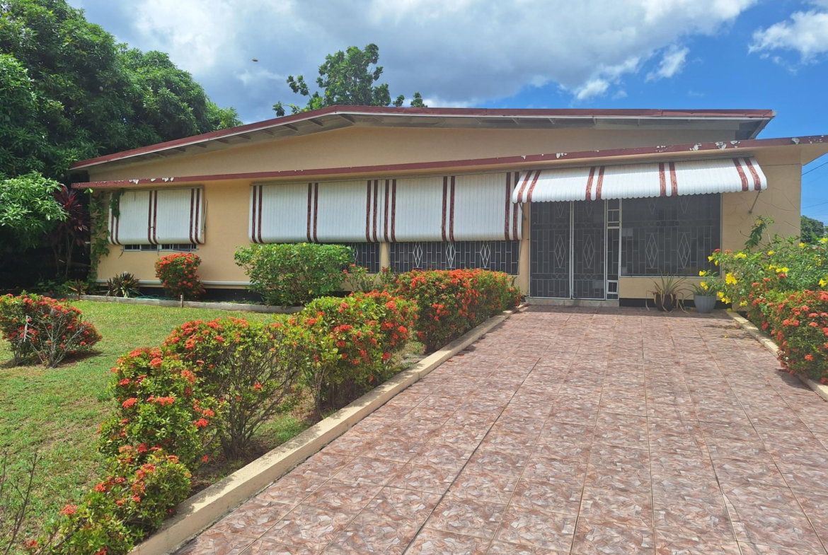 Third image of 17 Sunnyfield Drive, Havenda in Kingston 19, St. Andrew, Jamaica - property is For Sale