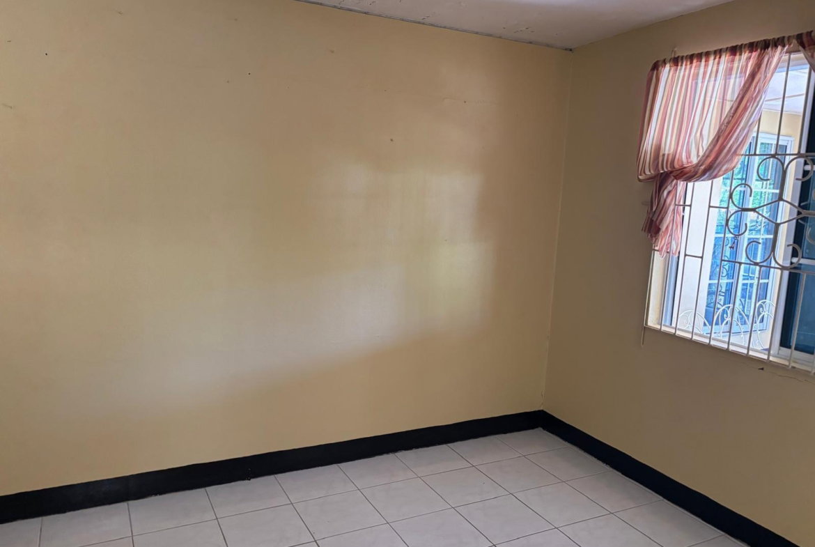 Fifth image of 11 Barness Close, Ensom City in Ensom City, St. Catherine, Jamaica - property is For Rent