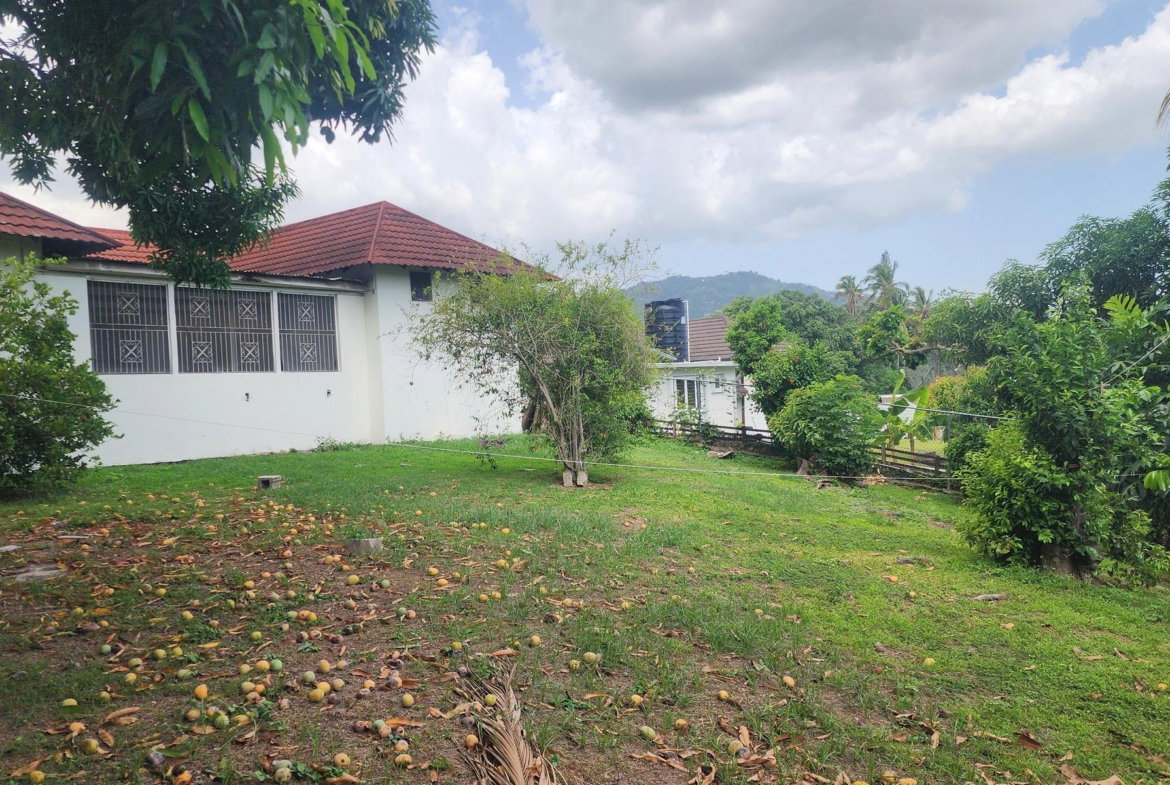 Ninth image of 6 Waterworks Crescent in Kingston 8, St. Andrew, Jamaica - property is For Rent