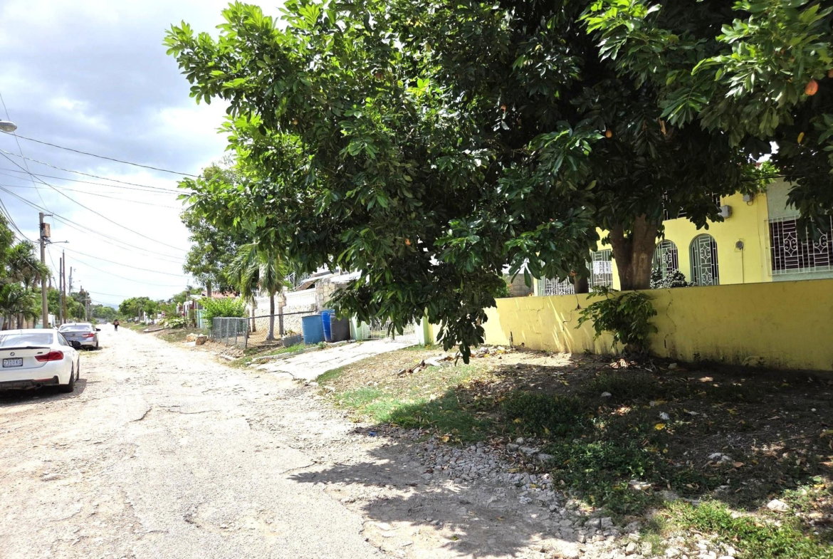 Thirteenth image of 46 Leamington Drive in Spanish Town, St. Catherine, Jamaica - property is For Sale