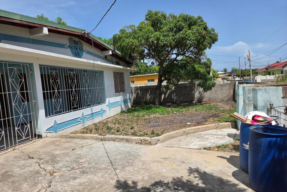 Third image of 46 Leamington Drive in Spanish Town, St. Catherine, Jamaica - property is For Sale
