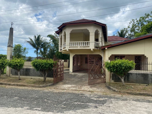 Second image of 15 Mickleton Heights in Linstead, St. Catherine, Jamaica - property is For Sale