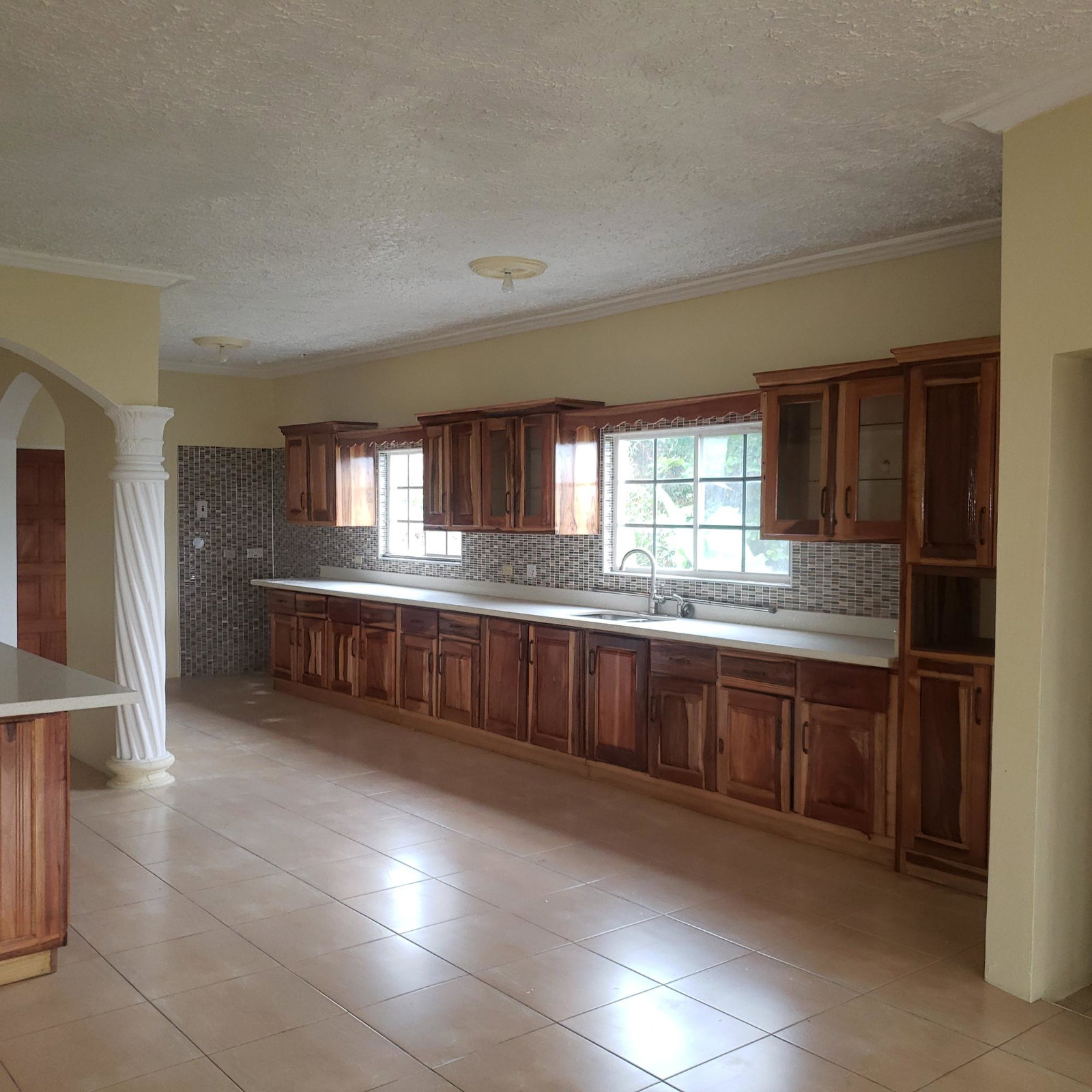 Tenth image of Spring Valley, Tower Isle in Tower Isle, St. Mary, Jamaica - property is For Rent