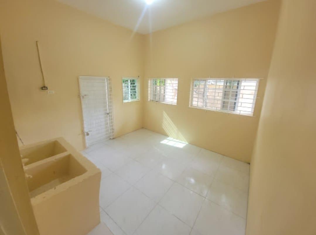 Spacious-5-Bedroom-House-for-Sale-in-Kingston-19-St.-Andrew-Jamaica Twelfth image of 40 Burbank Avenue in Kingston 19, St. Andrew, Jamaica - property is For Sale