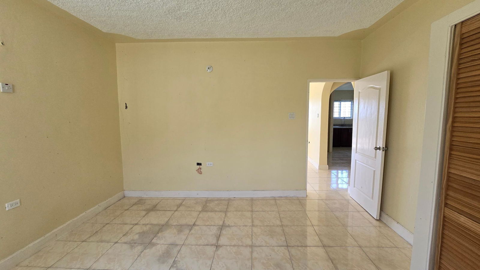 Spacious-5-Bedroom-House-for-Sale-in-Lawnswood-St.-Ann-Jamaica Eleventh image of 16 Heron Preserve, Lawnswood in Ocho Rios, St. Ann, Jamaica - property is For Sale