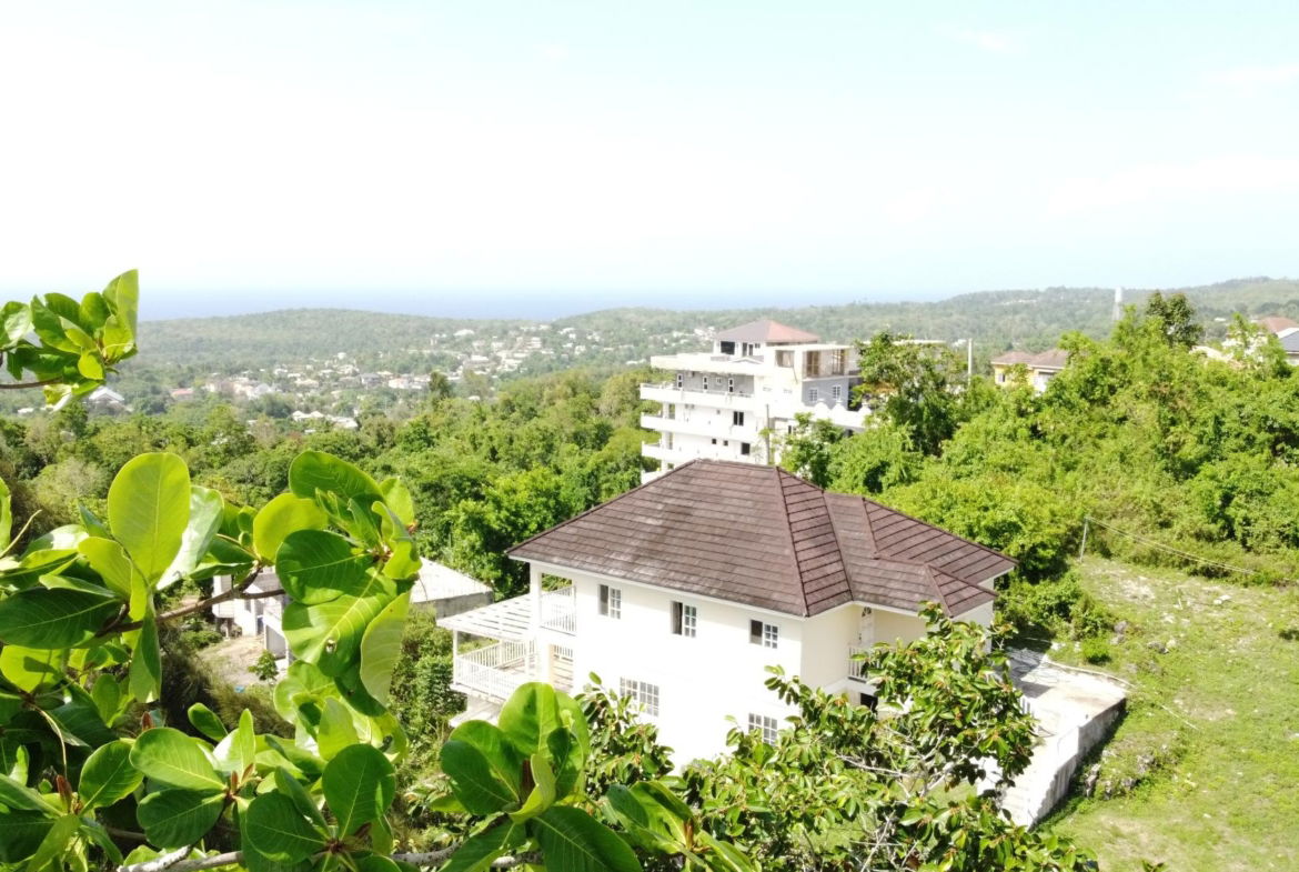 Thirteenth image of 16 Heron Preserve, Lawnswood in Ocho Rios, St. Ann, Jamaica - property is For Sale