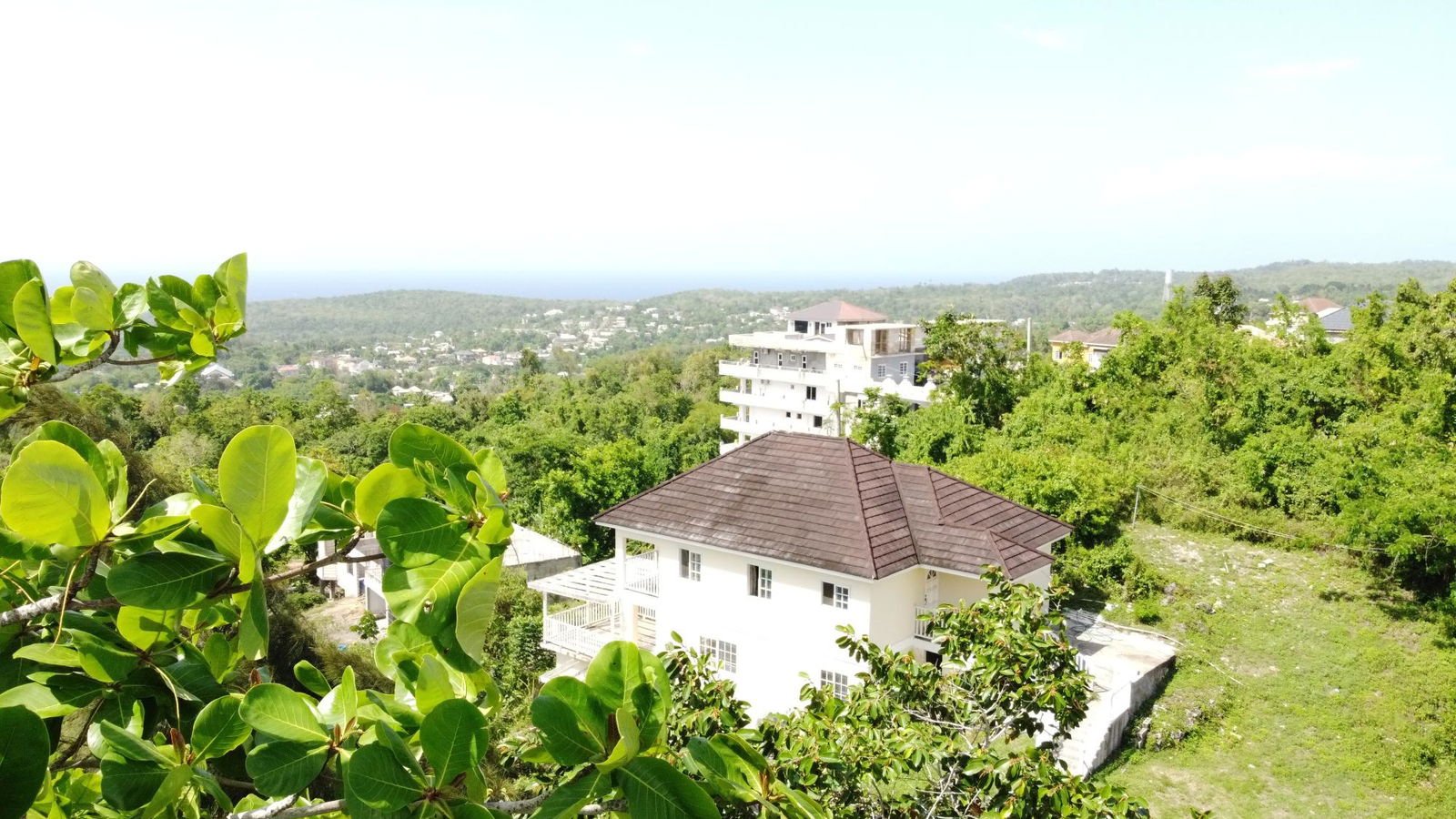 Spacious-5-Bedroom-House-for-Sale-in-Lawnswood-St.-Ann-Jamaica Thirteenth image of 16 Heron Preserve, Lawnswood in Ocho Rios, St. Ann, Jamaica - property is For Sale