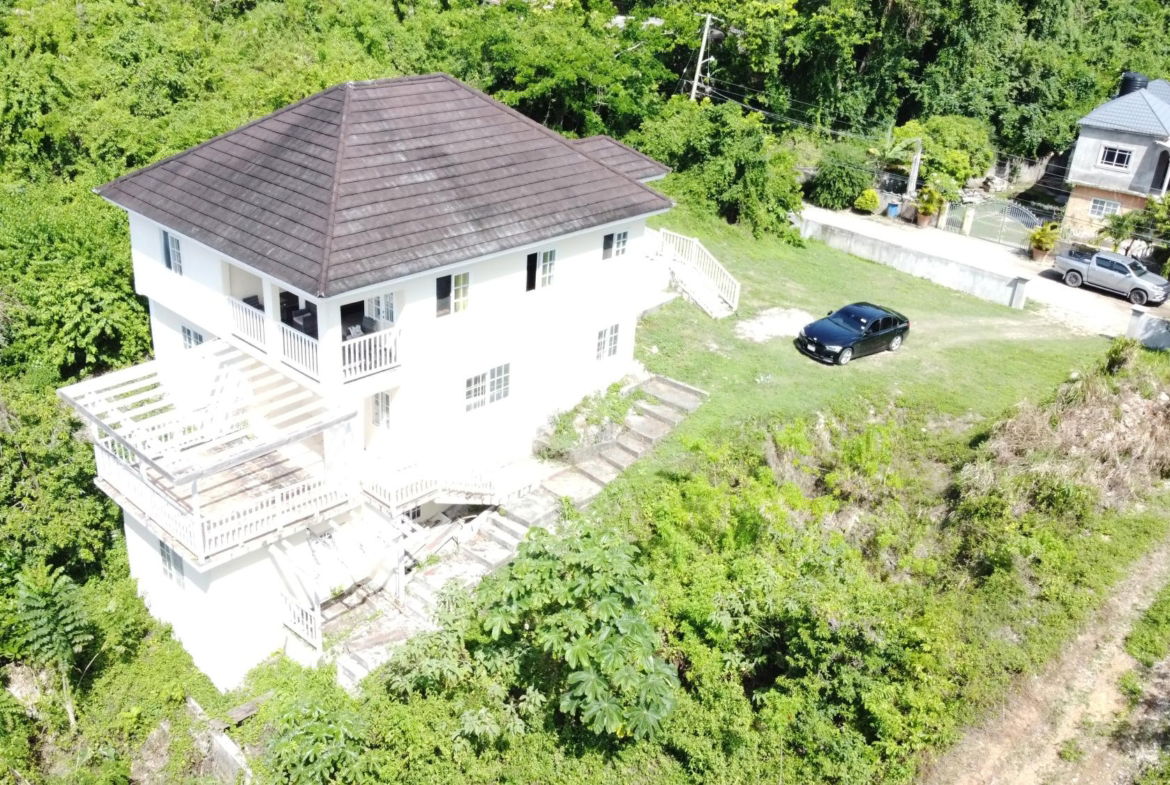 Third image of 16 Heron Preserve, Lawnswood in Ocho Rios, St. Ann, Jamaica - property is For Sale