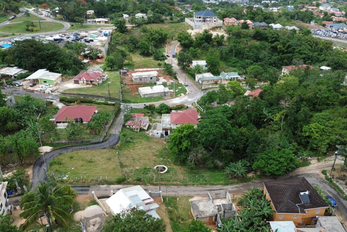 Eleventh image of Greenvale Road in Hatfield, Manchester, Jamaica - property is For Sale