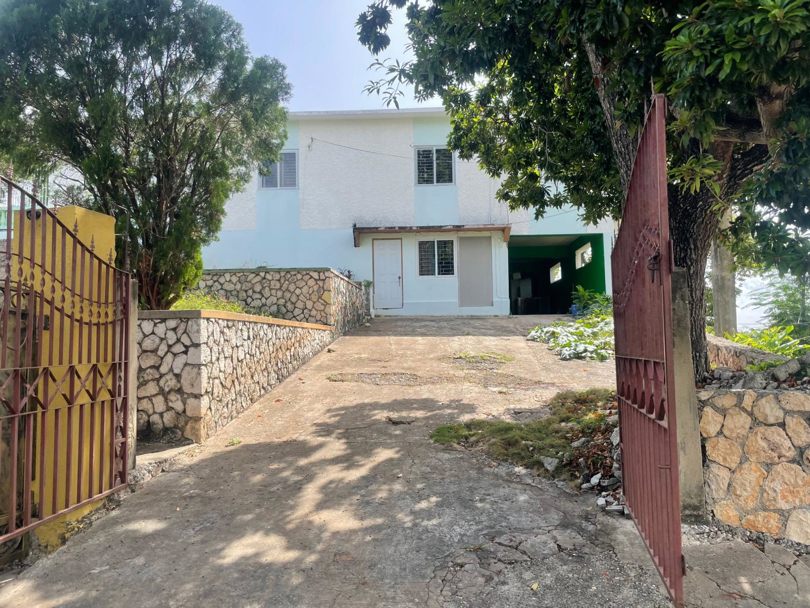Third image of 4 Rock Pond Burnside Dist. in Red Hills, St. Andrew, Jamaica - property is For Sale