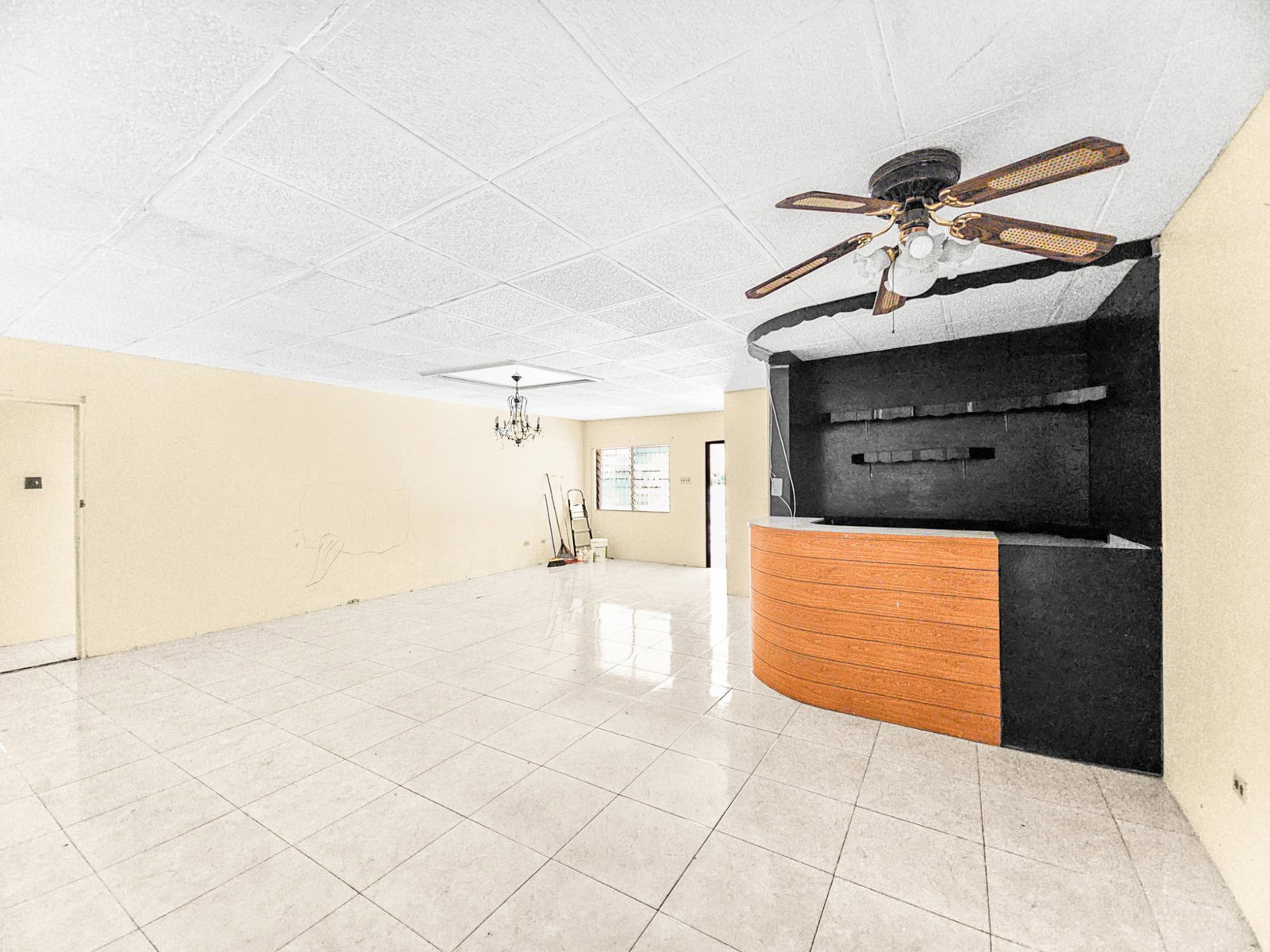 Spacious-5-Bedroom-Multifamily-Home-for-Sale-in-Havendale-Kingston-St.-Andrew Eleventh image of 31 Chevy Chase in Kingston 19, St. Andrew, Jamaica - property is For Sale