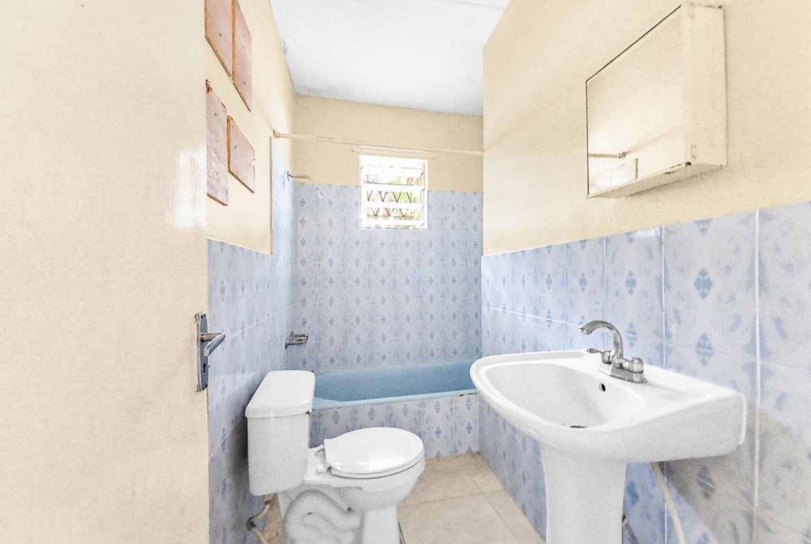 Seventeenth image of 31 Chevy Chase in Kingston 19, St. Andrew, Jamaica - property is For Sale