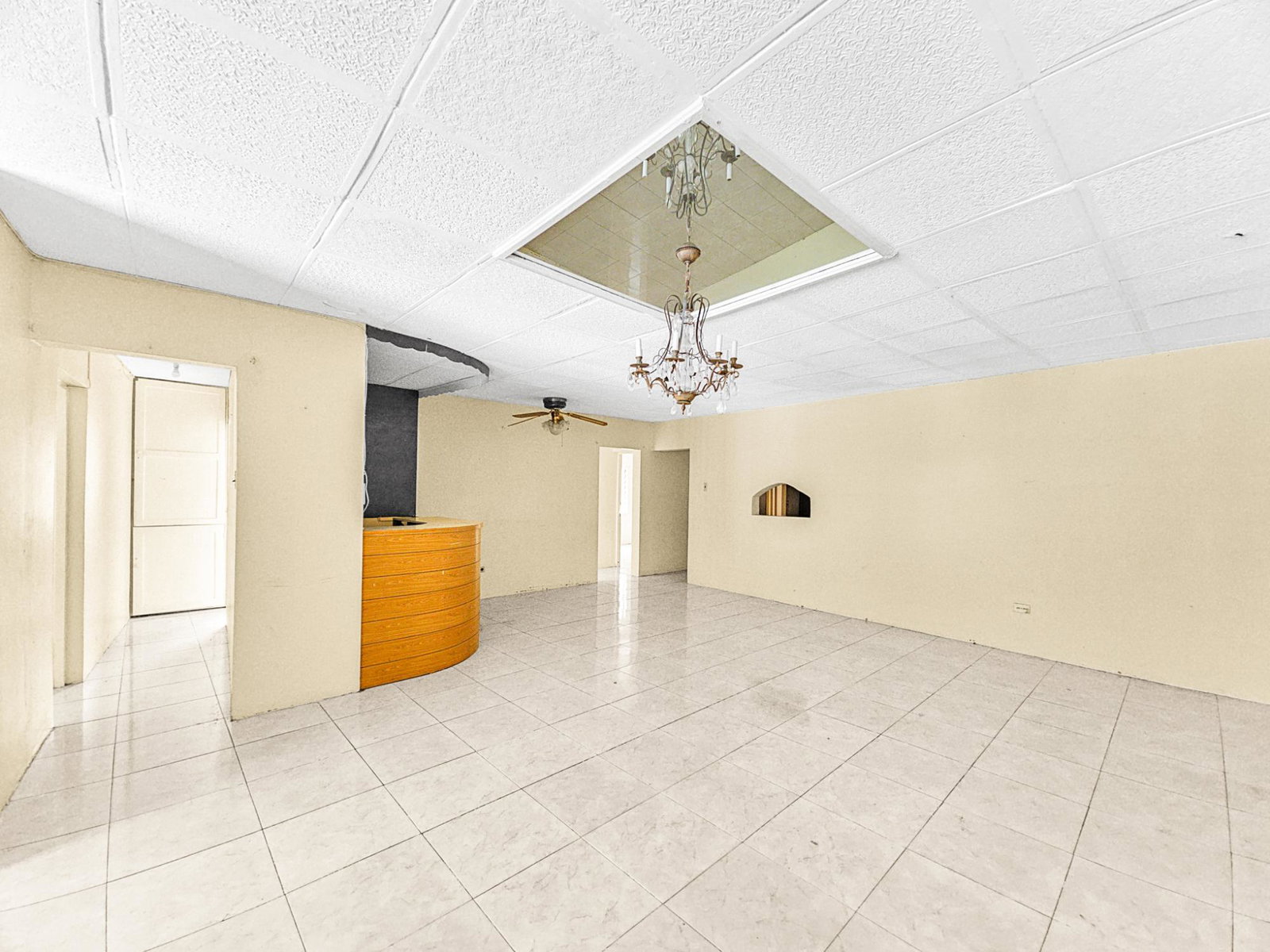 Spacious-5-Bedroom-Multifamily-Home-for-Sale-in-Havendale-Kingston-St.-Andrew Fifth image of 31 Chevy Chase in Kingston 19, St. Andrew, Jamaica - property is For Sale