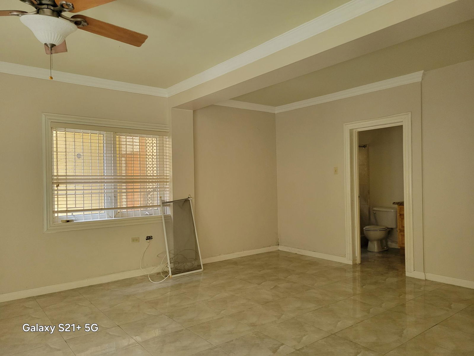 Spacious-5-Bedroom-Townhouse-For-Sale-in-St.-Andrew-Jamaica-11-19-21-Farringdon-Drive Tenth image of 11-19-21 Farringdon Drive in Kingston 6, St. Andrew, Jamaica - property is For Sale