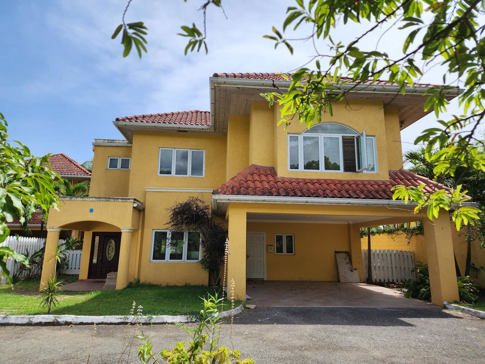 Spacious-5-Bedroom-Townhouse-For-Sale-in-St.-Andrew-Jamaica-11-19-21-Farringdon-Drive First image of 11-19-21 Farringdon Drive in Kingston 6, St. Andrew, Jamaica - property is For Sale