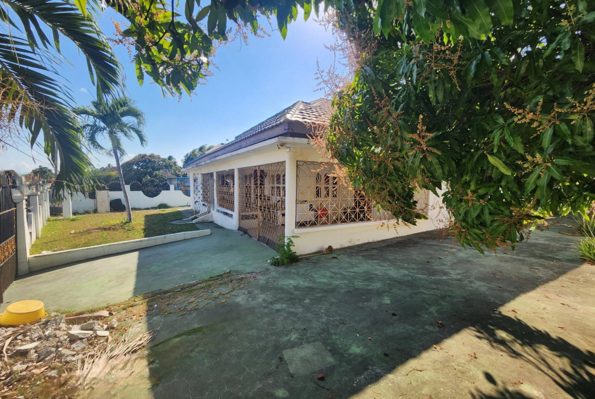 Third image of 15 Eli Drive in May Pen, Clarendon, Jamaica - property is For Sale
