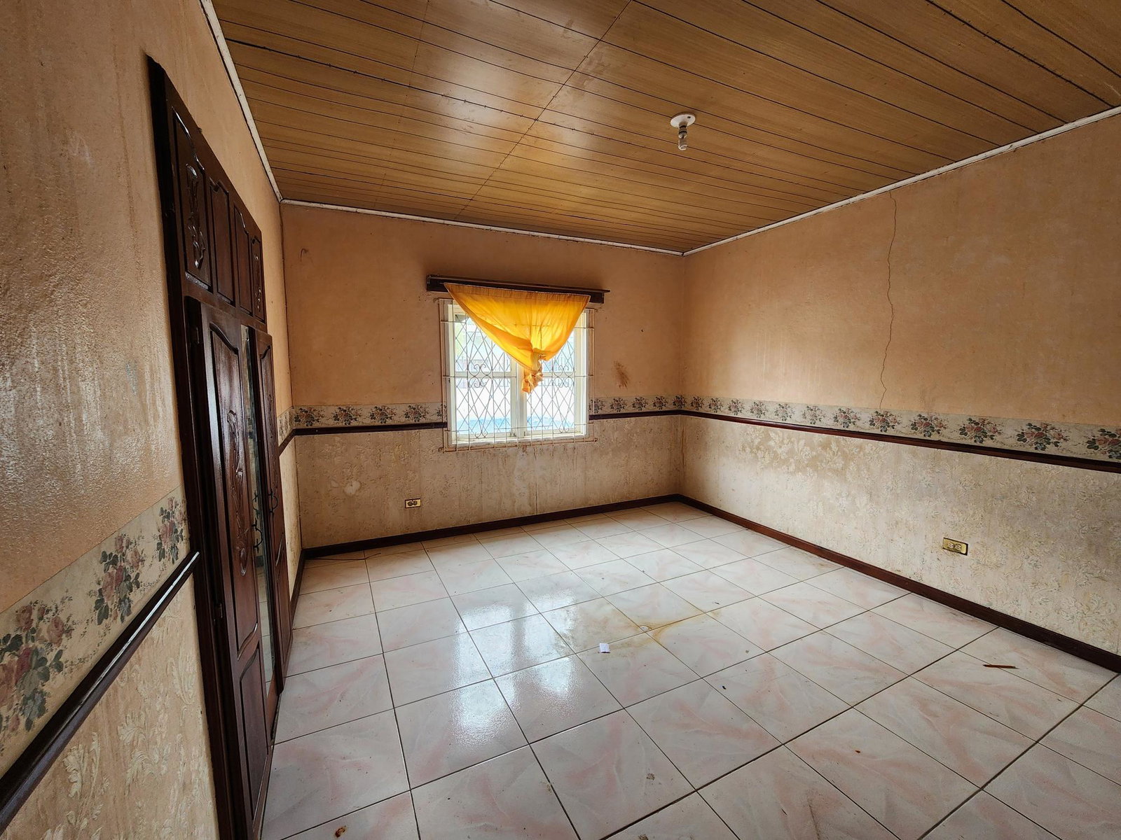 Fourth image of 15 Eli Drive in May Pen, Clarendon, Jamaica - property is For Sale